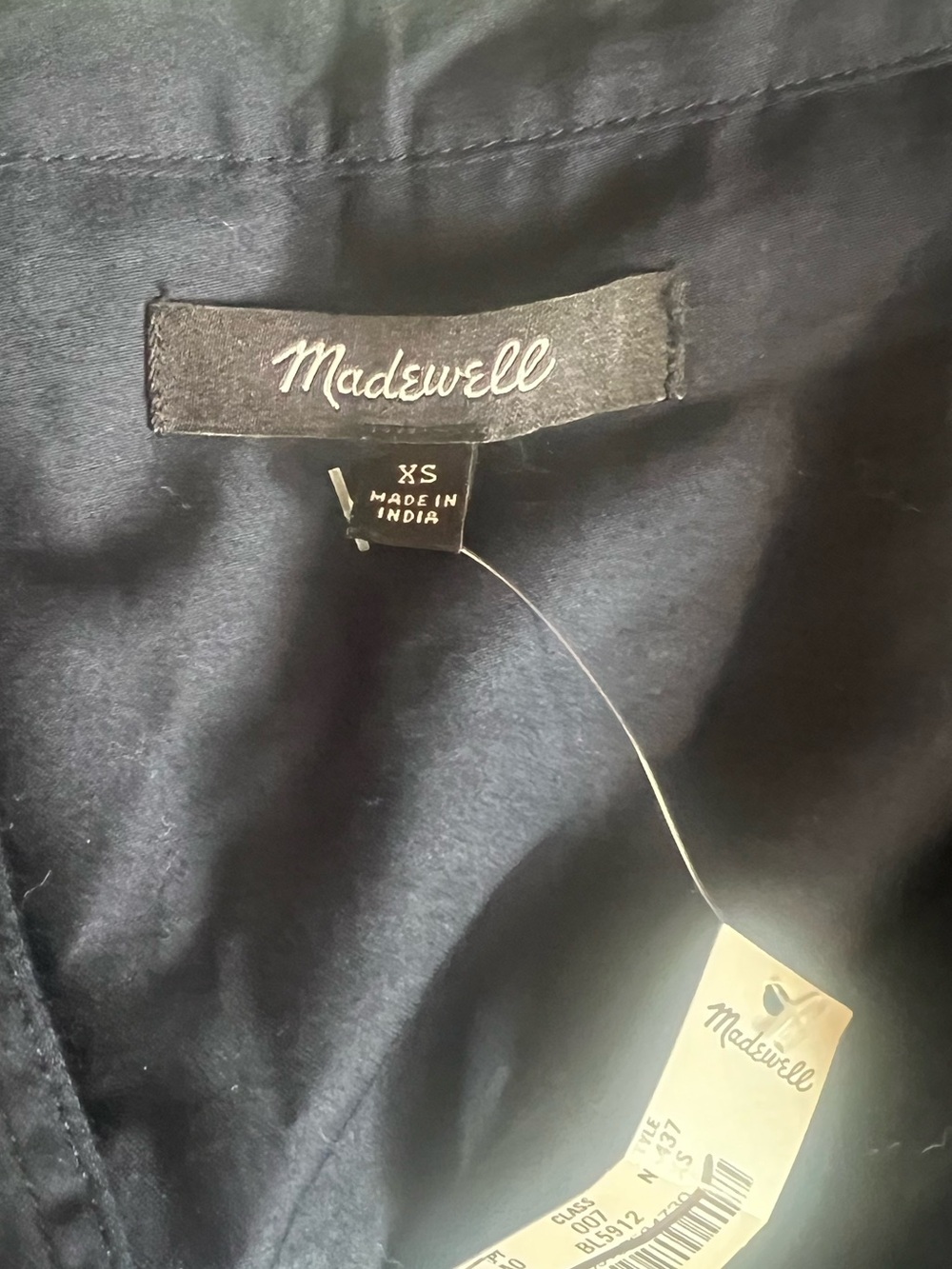 Madewell Navy Lightweight Top - Picture 4 of 4